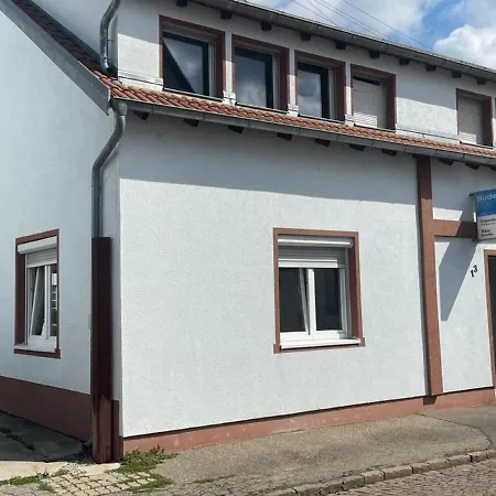 Appartement Haus Gerda à Neustadt an der Weinstraße Extérieur photo